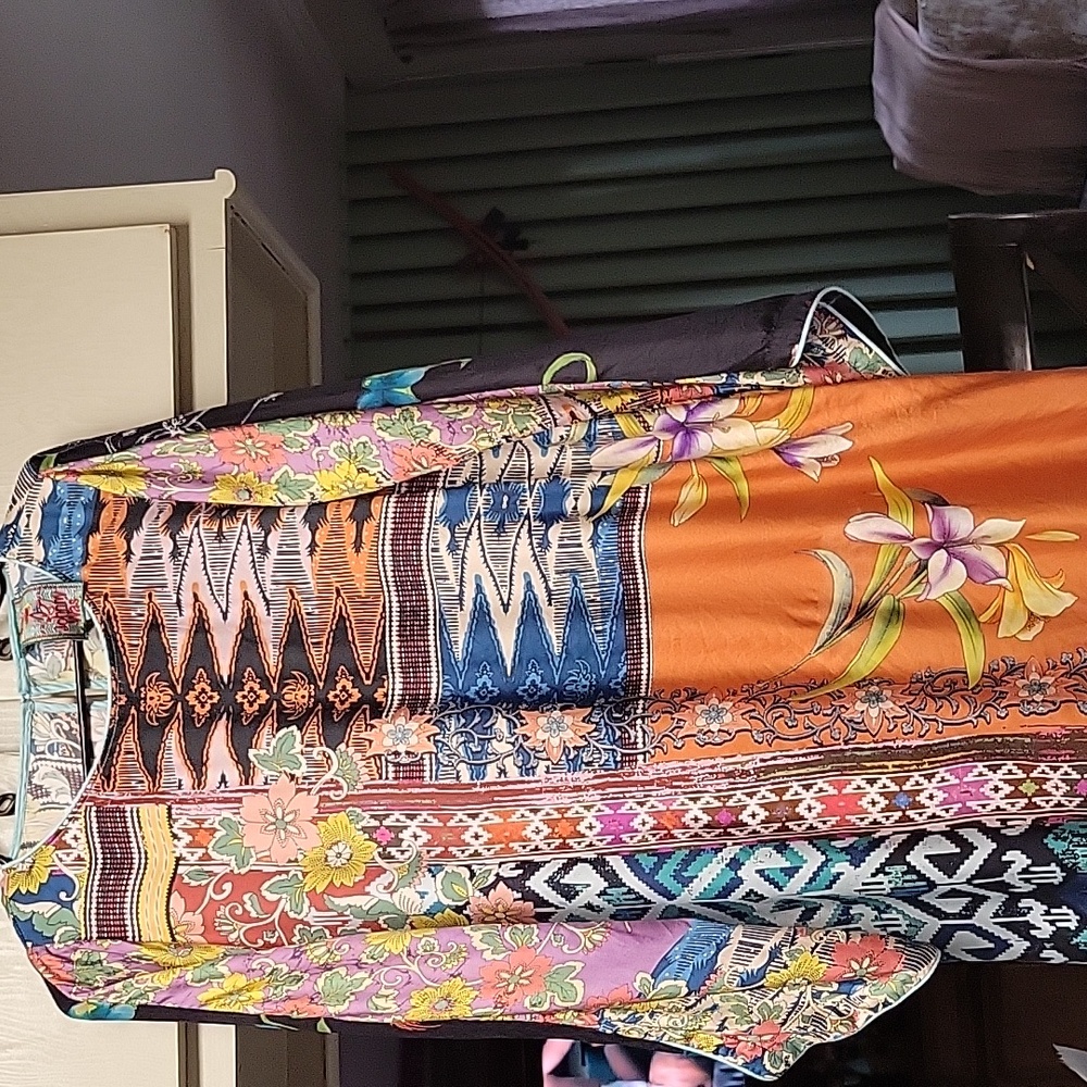 Johnny Was Multicolor Floral Tunic - Picture 6 of 12